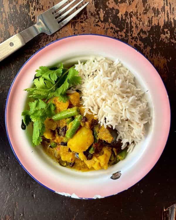 Photo of Poh’s Vegetable Coconut Rice Curry